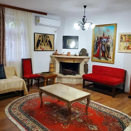 Villa Unique Traditional House, Hosted By J&g *