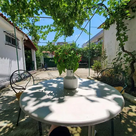 Unique Traditional House, Hosted By J&g * Tirana