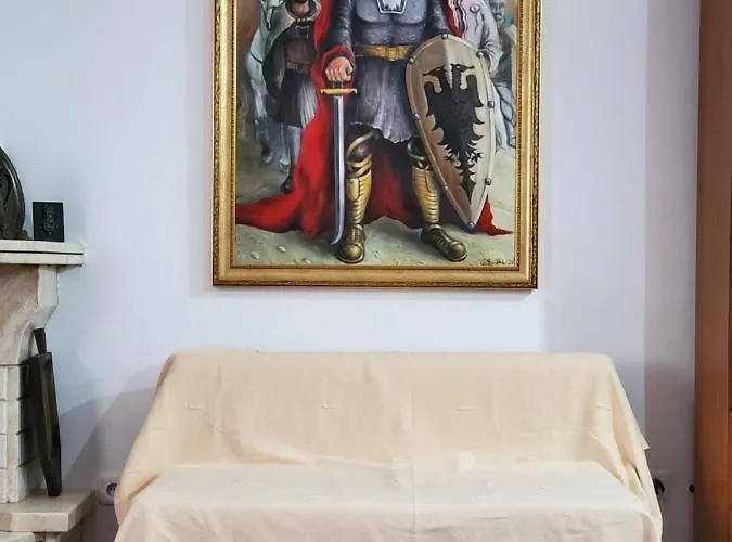 Villa Unique Traditional House, Hosted By J&g Tirana