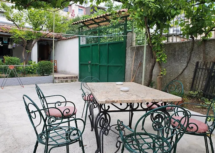 别墅 Unique Traditional House, Hosted By J&g